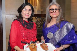 The-Write-Circle-Agra-with-Priyanka-Sharma-Kaintura-Felicitation